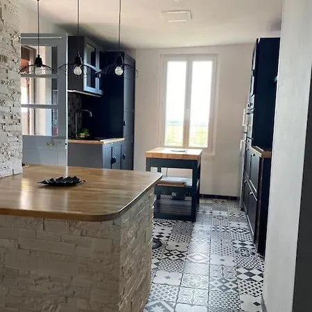 Maison Au Calme Holiday home *