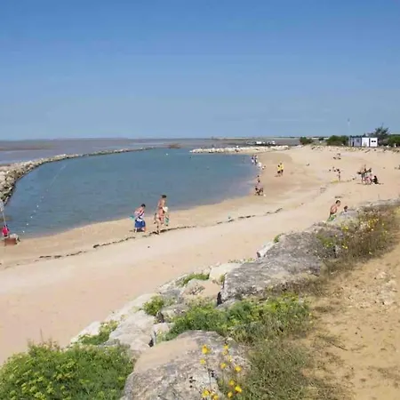 Maison Au Calme Holiday home Saint-Nazaire-sur-Charente