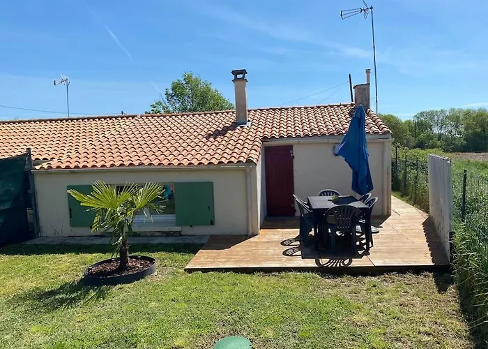 Сasa de vacaciones Maison Au Calme Saint-Nazaire-sur-Charente